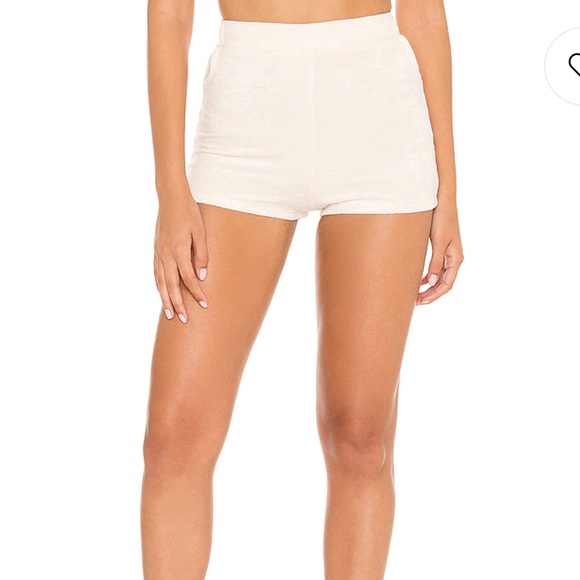 Revolve shorts - Picture 4 of 6